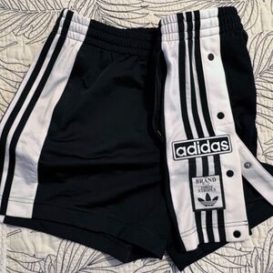 ADIDAS Adibreak Shorts